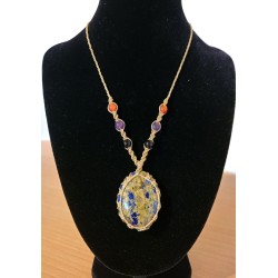 Lapislazuli Medallion